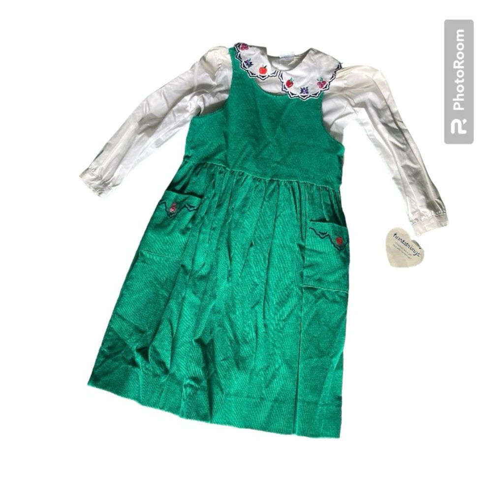 New NWT Vintage Kitestrings kids green corduroy dress with scallop fruit blouse